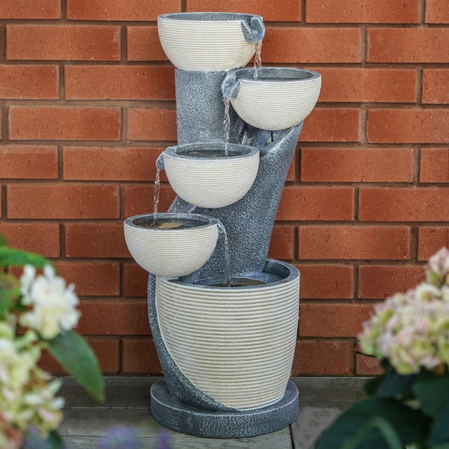 Outdoor Cascading Bowl Waterfeature