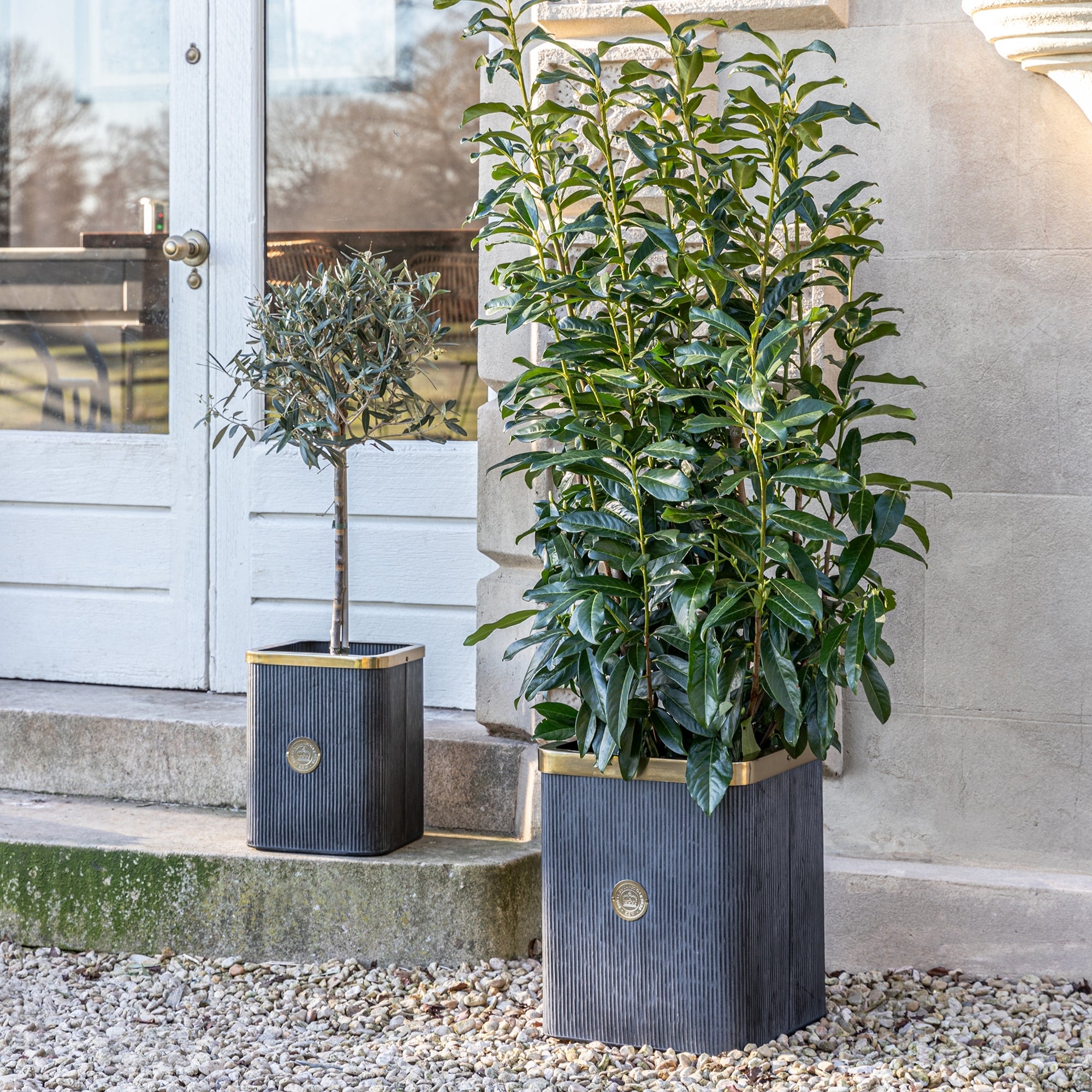 Kew Outdoor Antique Lead Richmond Planter Set of 2