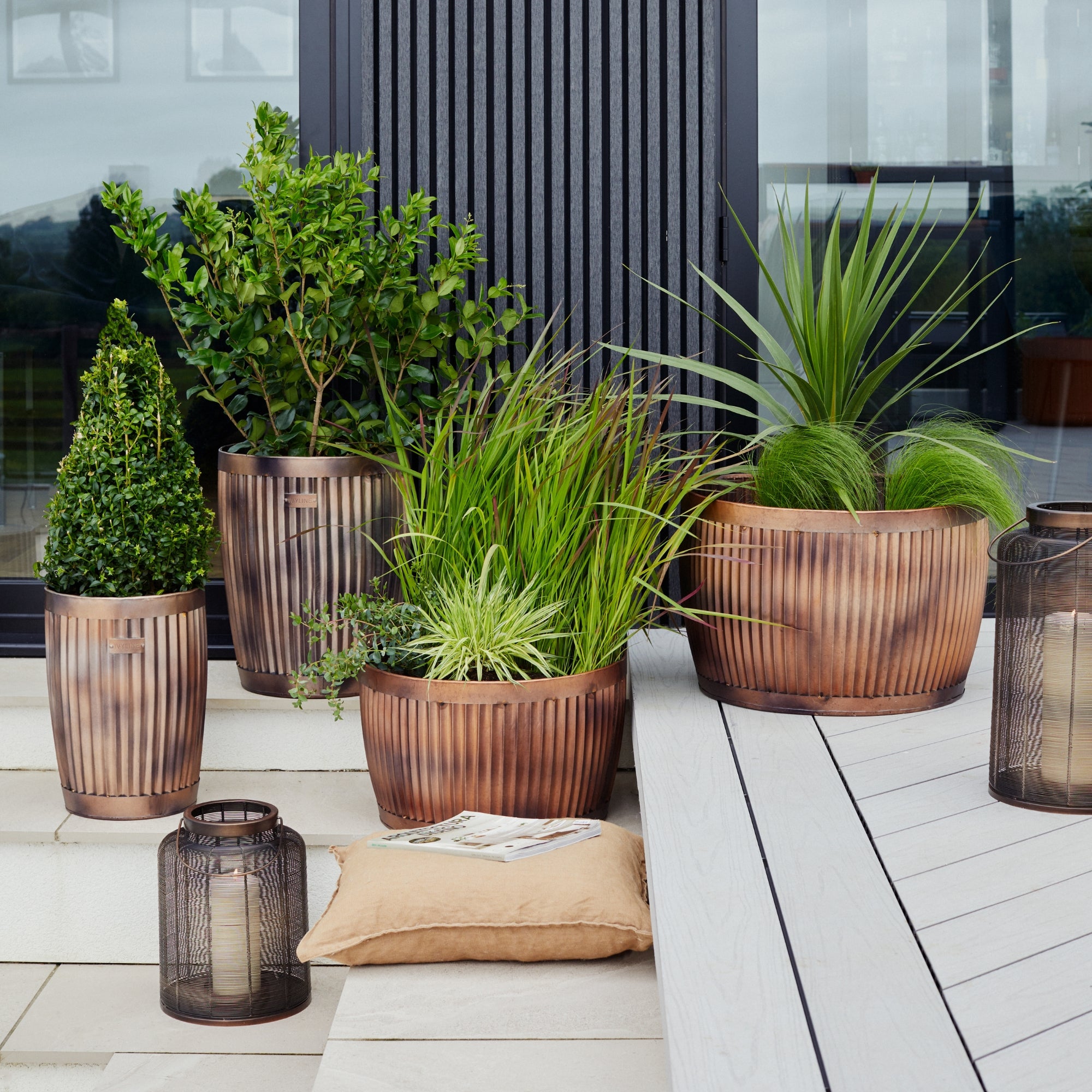 outdoor copper plant pots Outdoor Hampton Copper Planter Set of 2 – Ivyline