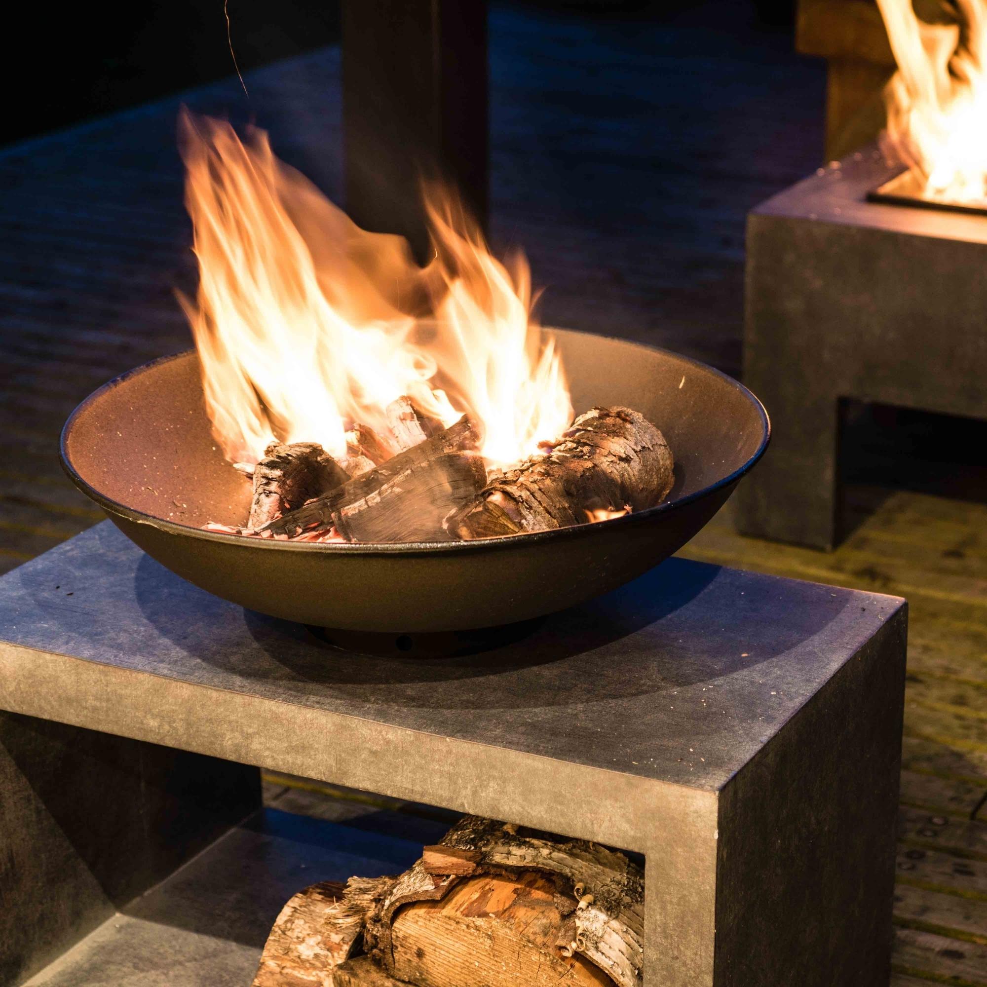 Firebowl & Rectangle Console