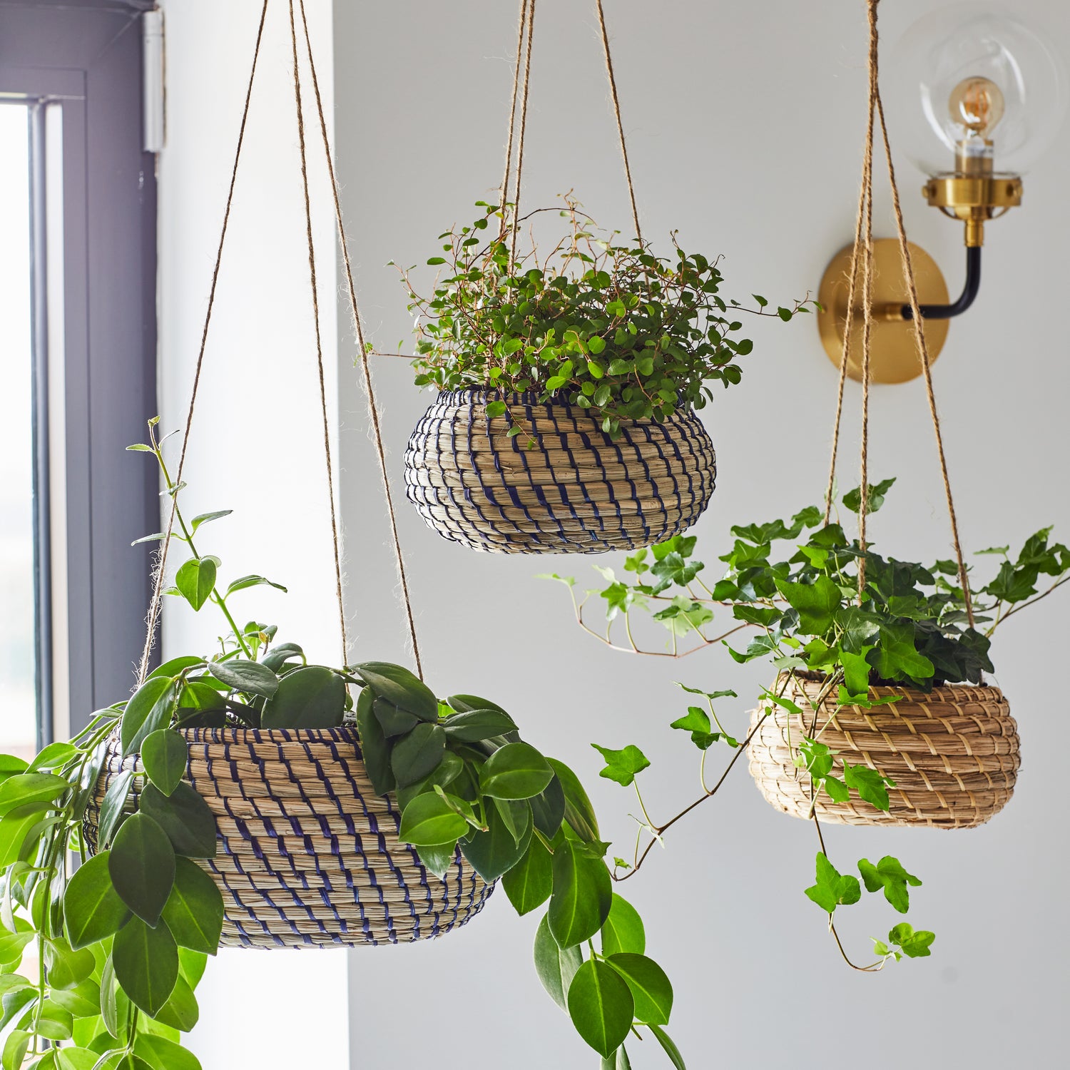 Jardinière suspendue en jonc de mer, lot de 2