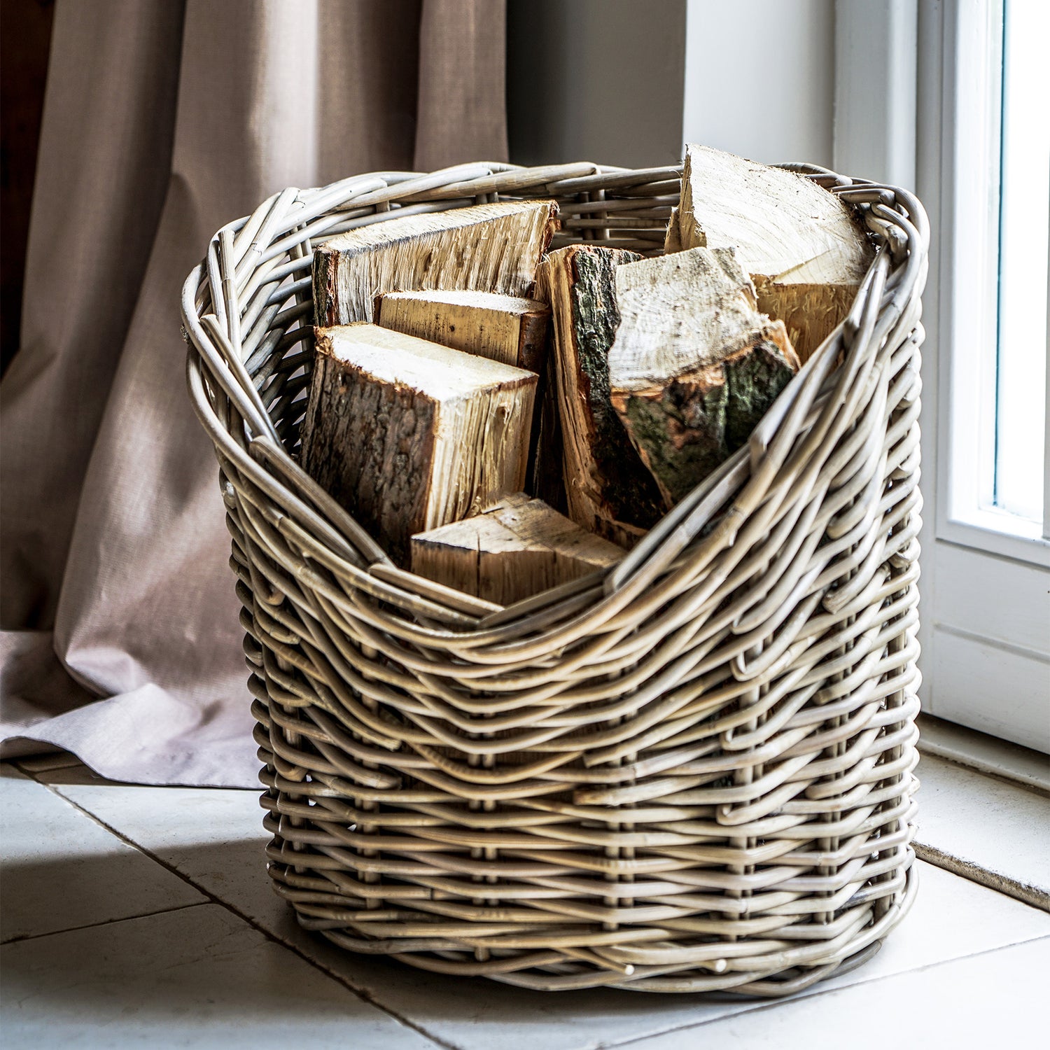 Panier à bûches en osier rond