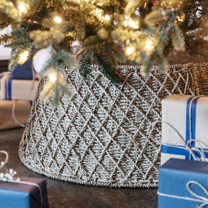 Round Foldable Diamond Wicker Tree Skirt