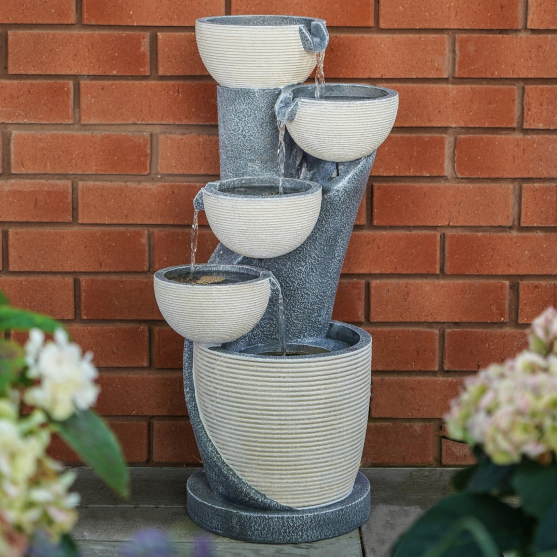 Outdoor Cascading Bowl Waterfeature