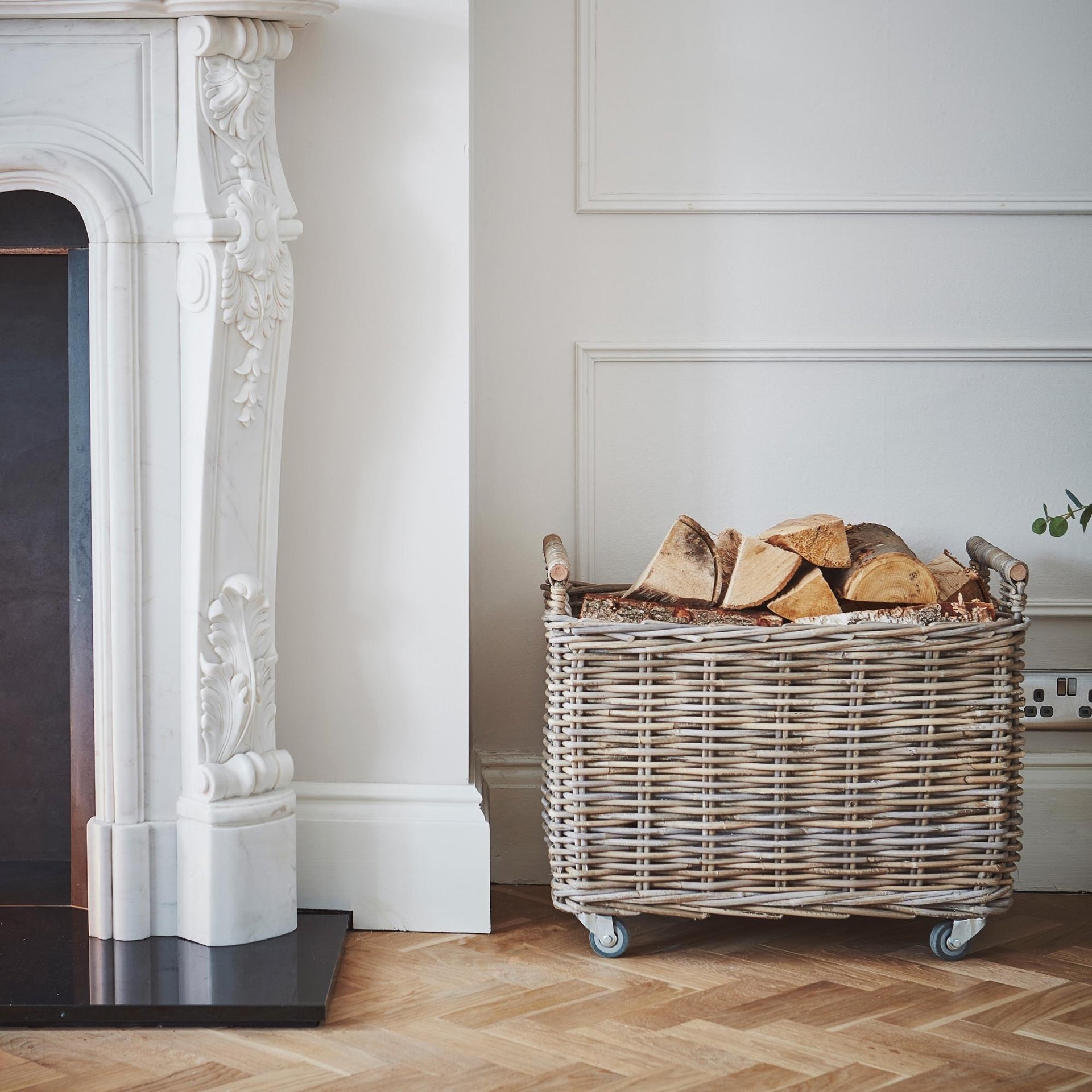 Rattan Log Cart