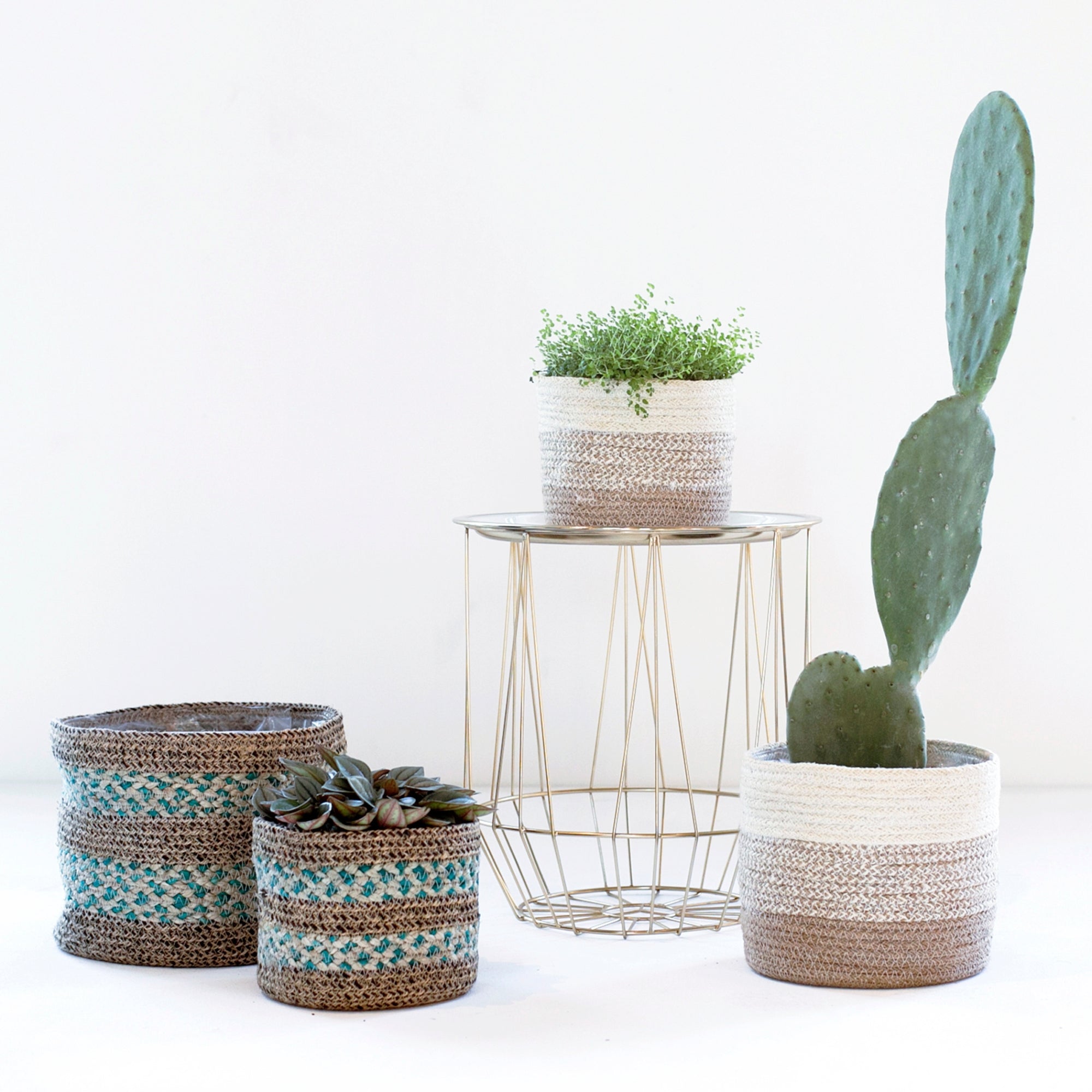 Skalo Seagrass Lined Basket Aqua Set of 3