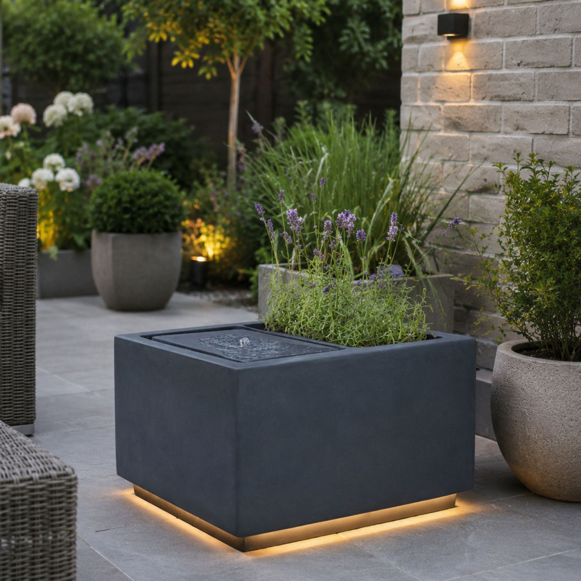 Outdoor Contemporary LED Cube Waterfeature Planter Cement