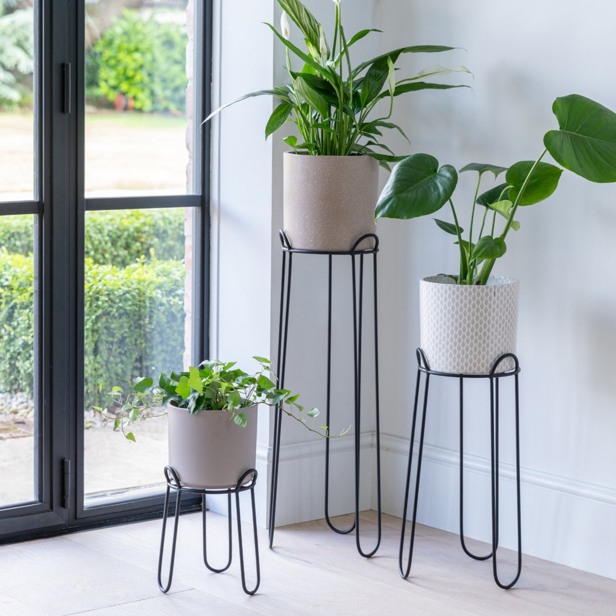 Saluzzo Plant Stand Large