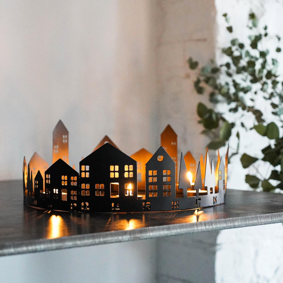 Round Advent Tealight Centrepiece Metal